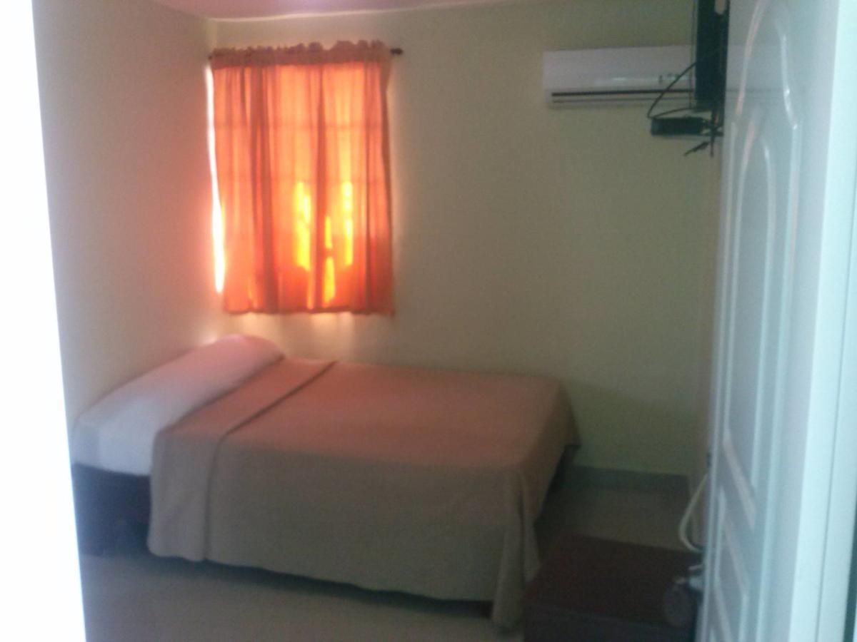 Hotel Cacique Barahona Ngoại thất bức ảnh